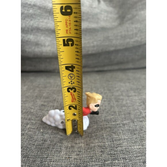 2018 Disney Pixar The Incredibles 2 #3 Dash McDonalds Toy - Picture 7 of 7